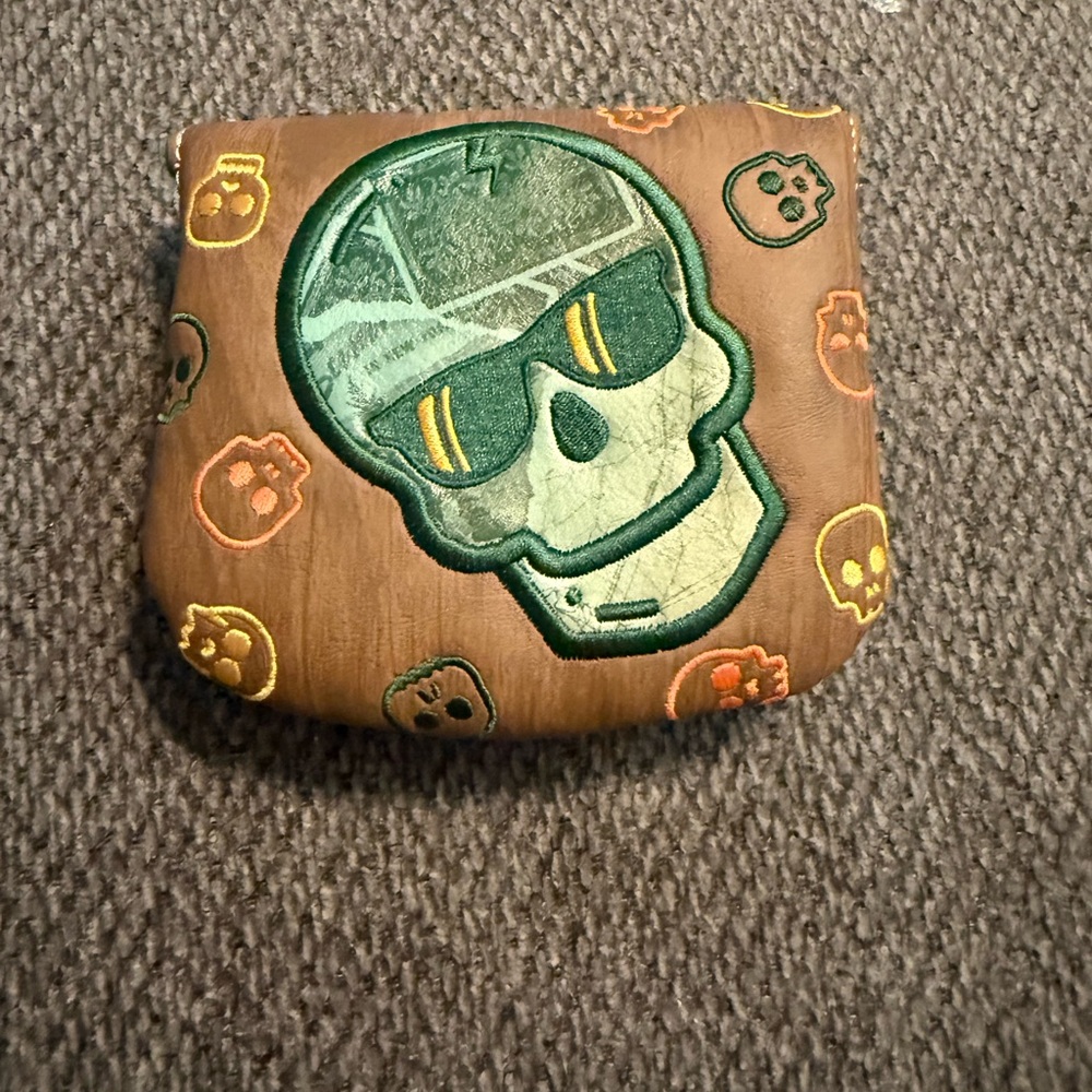 New SWAG Golf Mallet Cover